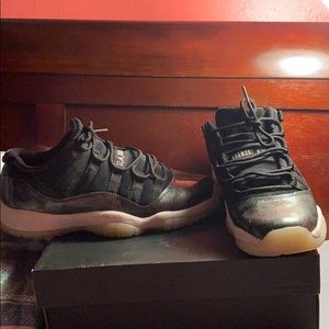 retro jordan 11s only worn twice